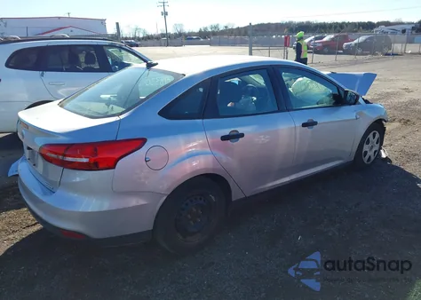 2016 Ford Focus S из США, поврежденный, VIN 1FADP3E29GL389986